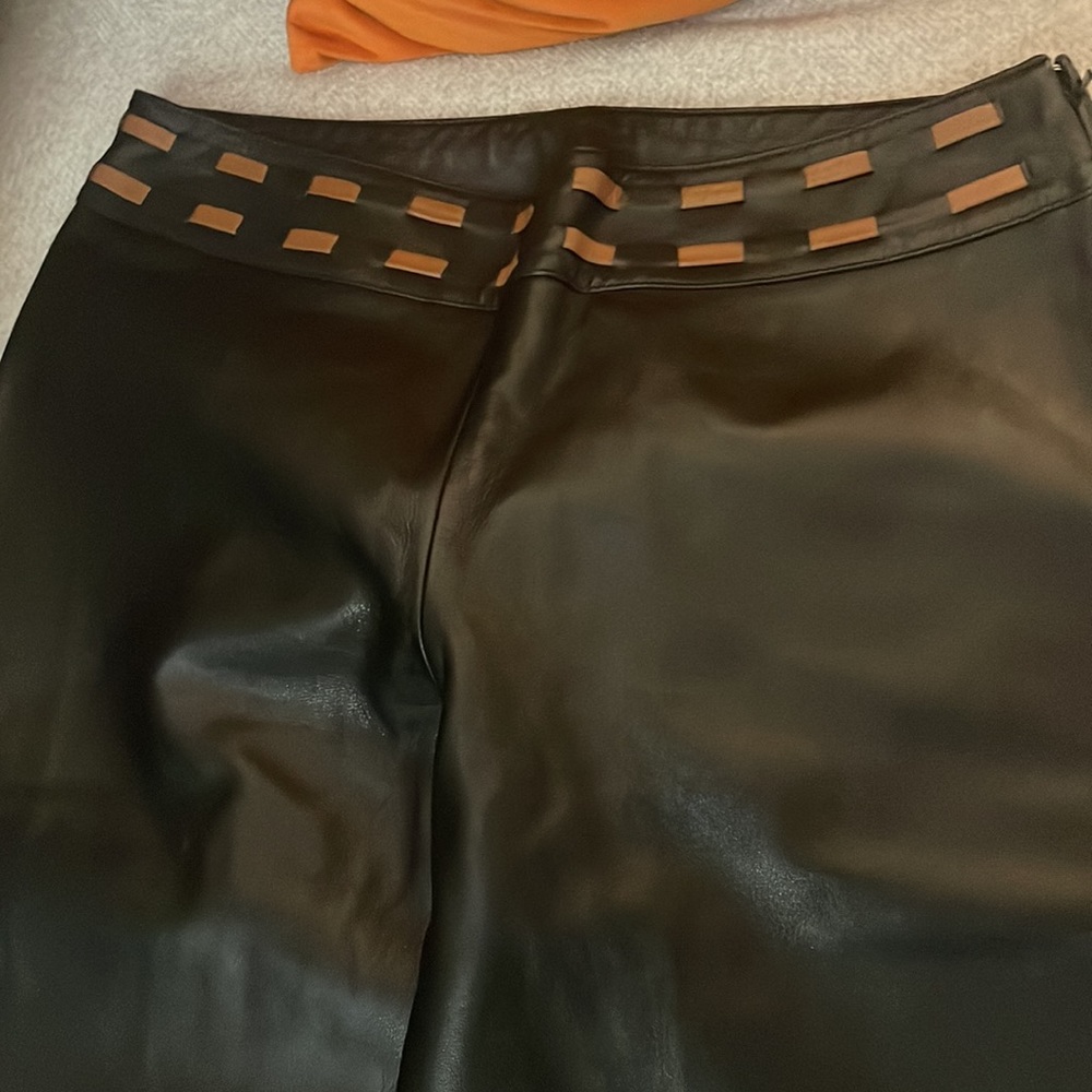NWO 😘CacheBrand New Gorgeous  Black Lambs Leather Flare pants size 12  ❤️ 🎉